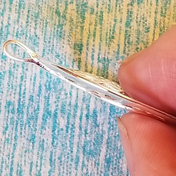 4/$30 NWT Sterling Silver Leaf Charm Pendant - Picture 7 of 8